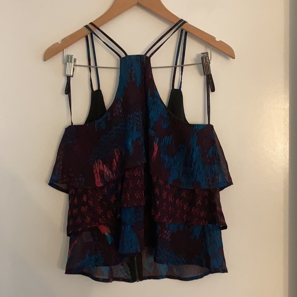 3/$25 Tiered racer back top - Picture 4 of 5